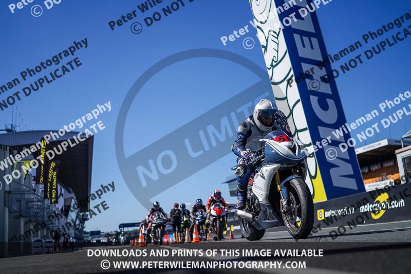 Le Mans;event digital images;france;motorbikes;no limits;peter wileman photography;trackday;trackday digital images